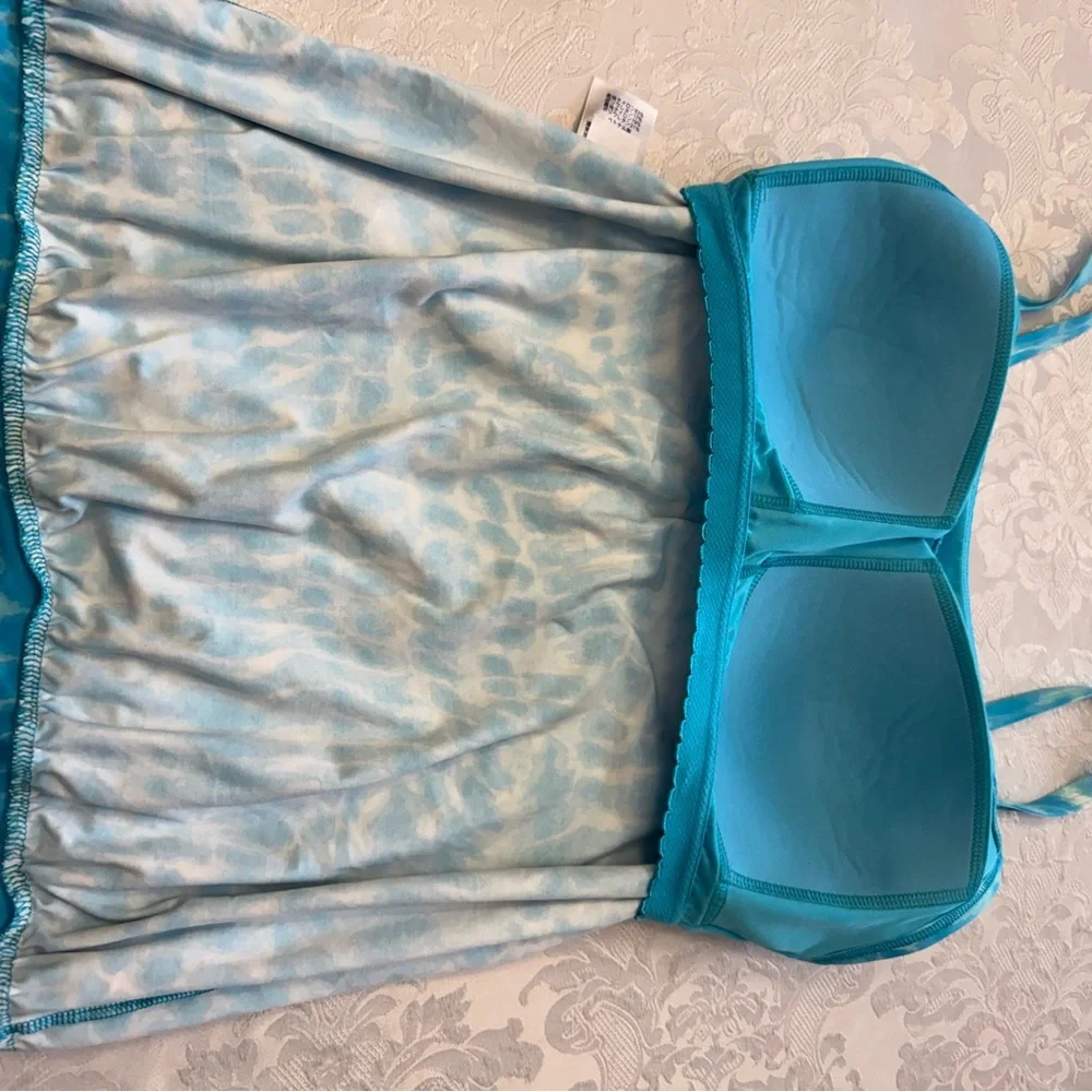 Lands’ End Modest  Blouse‎ Style Tank Tankini Swimsuit Top Size 10 Blue Tie Dye